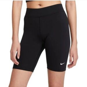 New Nike Athletic Sportswear Black cycling Biker Shorts Size XS padded